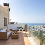 Elegant 3br Penthouse With Sea View Pool & Garden Торремолинос