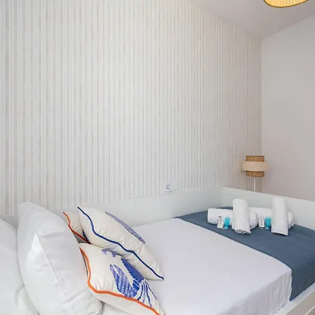 Elegant 3br Penthouse With Sea View Pool & Garden * Торремолинос